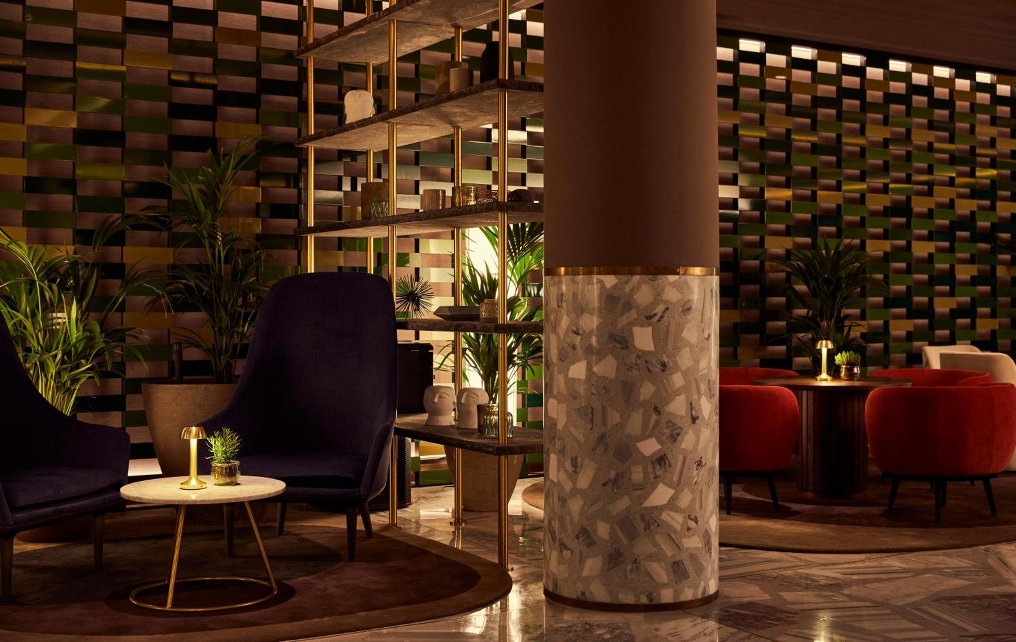Grand Hyatt Barcelona Ξενοδοχείο Εξωτερικό φωτογραφία The lobby of the hotel
