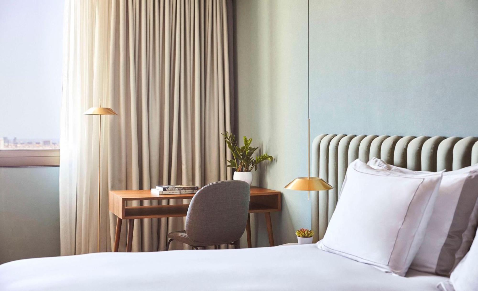 Grand Hyatt Barcelona Ξενοδοχείο Εξωτερικό φωτογραφία A room at the hotel