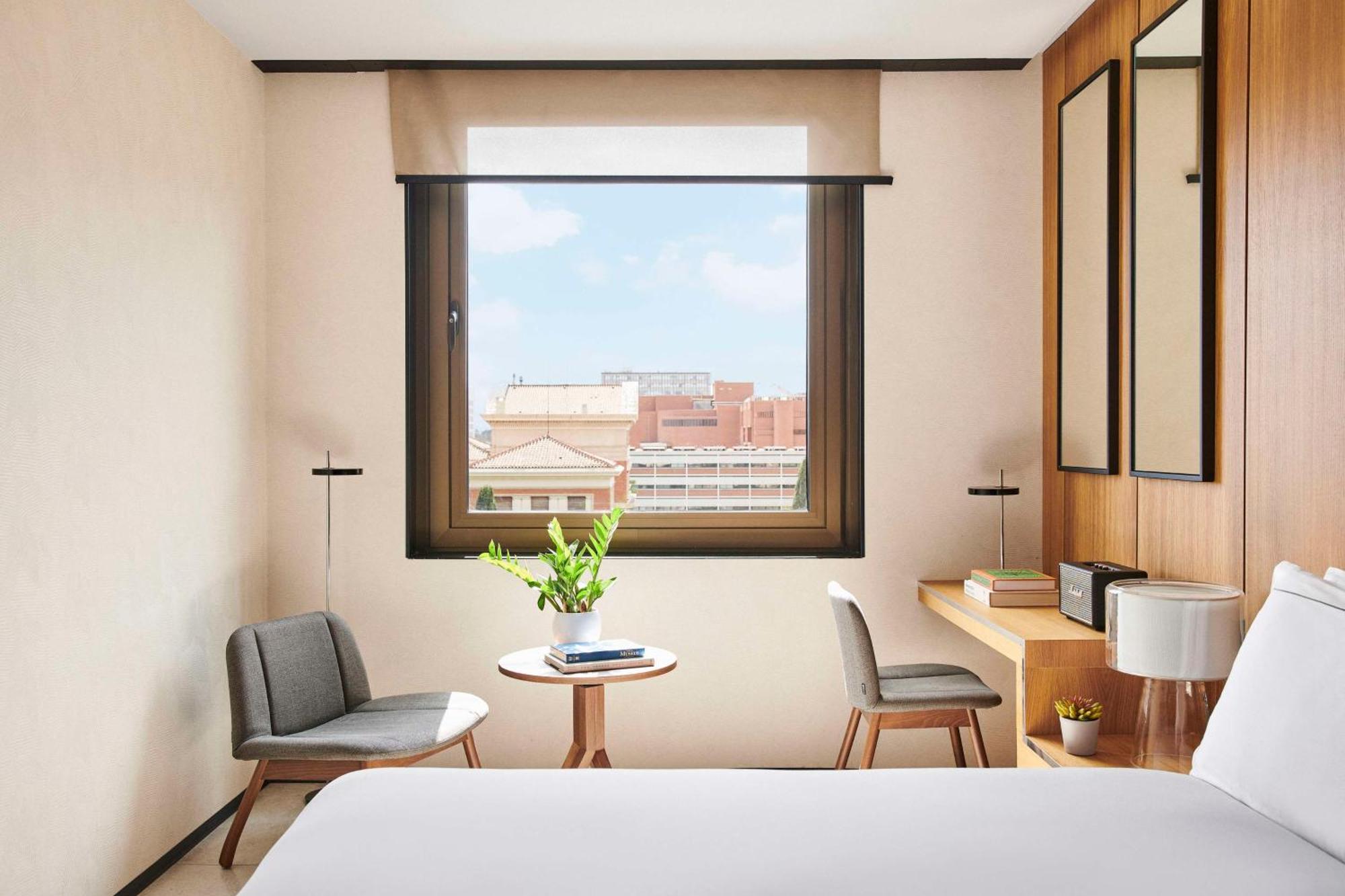Grand Hyatt Barcelona Ξενοδοχείο Εξωτερικό φωτογραφία A room at the hotel