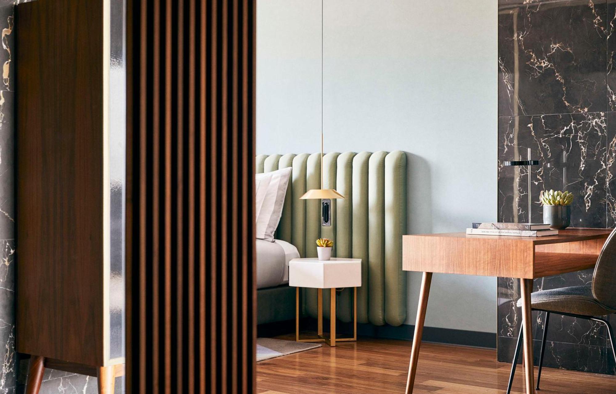 Grand Hyatt Barcelona Ξενοδοχείο Εξωτερικό φωτογραφία A bedroom at the hotel